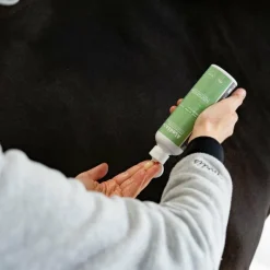 Sale - Gel anti-inflammatoire Anti Choc après coup Baumes Et Gels Anti-Inflammatoires