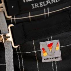 Sale - Couverture de box Rhino Stable VL / gris/ blanc à carreaux/ gris 250g Couvertures Et Chemises