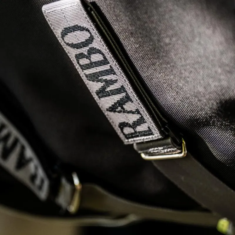 Couvertures Et Chemises*Horseware - Couverture d'extérieur Rambo Turnout VL / thunderstorm gris/ argent 450g Noir