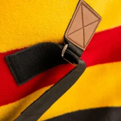 Best - Couverture polaire Newmarket witney gold Couvertures Et Chemises