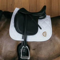Tapis De Dressage|Tapis De Selle*Kentucky Horsewear - Tapis de dressage Wave 3D logo Blanc