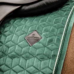 Hot - Tapis de selle Velvet Jumping Foncé Tapis De Selle Poneys|Collection 