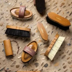 Brosses Douces*LeMieux - Brosse douce en poils de chèvre Artisan Marron