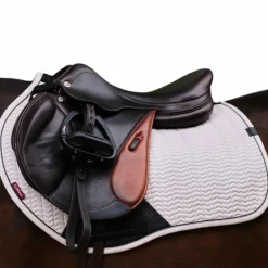 Discount - Tapis de selle Finesse Eurojump stone Tapis De Selle Poneys|Tapis Cso/ Mixtes