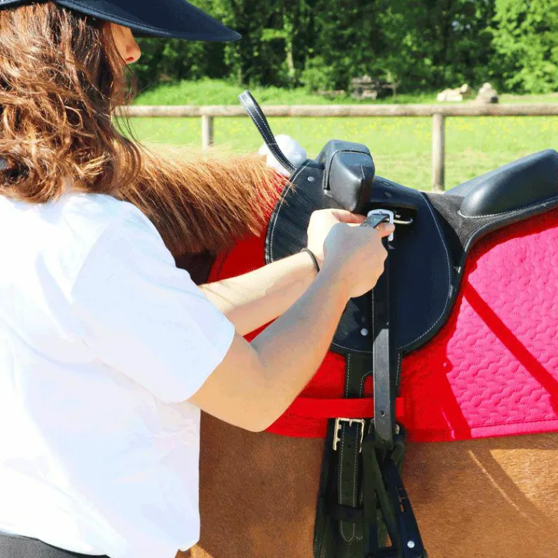 Online - Tapis de selle Thérèse Tapis De Selle Poneys|Tapis Cso/ Mixtes